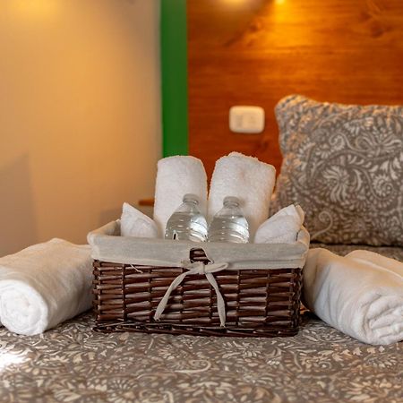 Alice Y Juancito Boutique Hotel Αλαχουέλα Δωμάτιο φωτογραφία