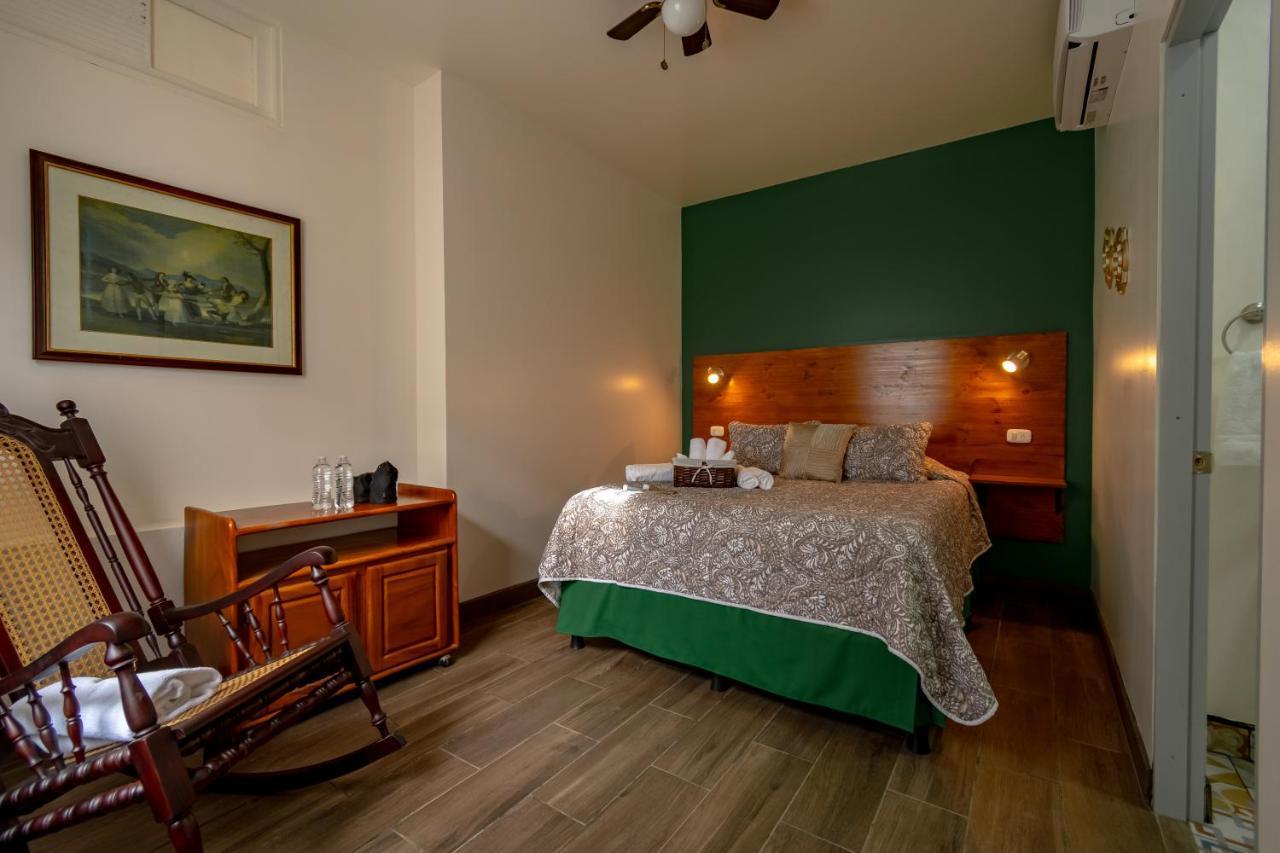 Alice Y Juancito Boutique Hotel Αλαχουέλα Εξωτερικό φωτογραφία